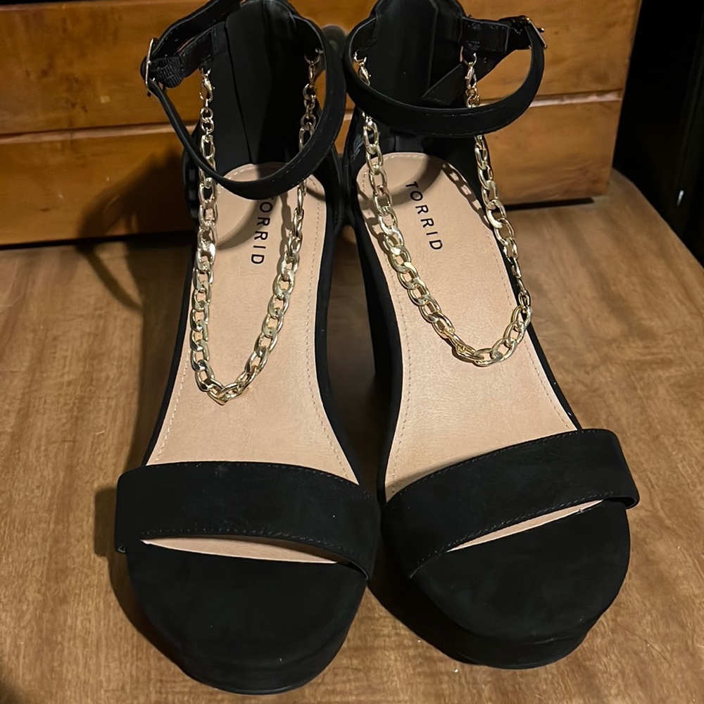 Brand New in Box torrid black wedges 9WW